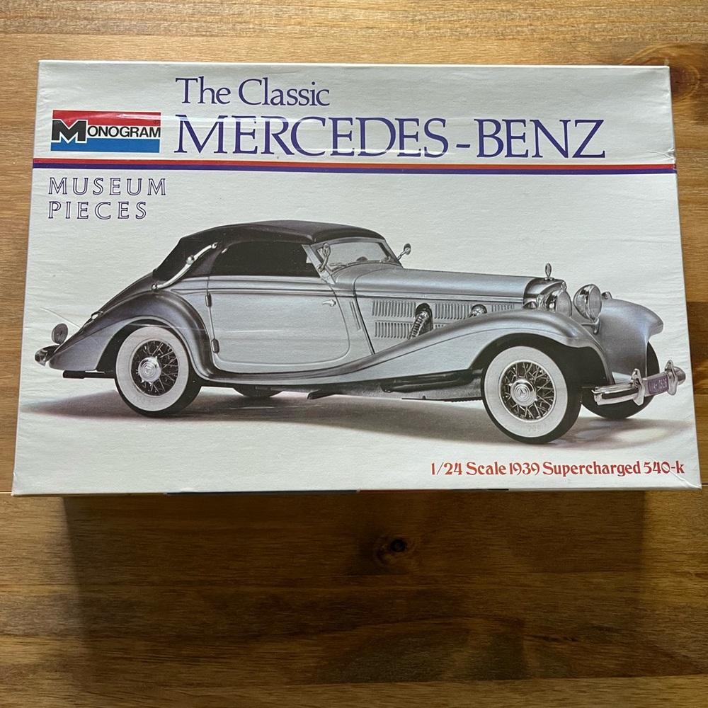 NEW Vintage Monogram Classic Model Car